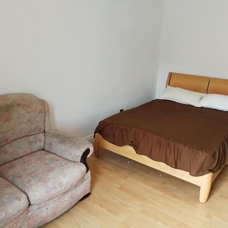 Budget Double Bedroom Near Glasgow City Centre And West End 外观 照片